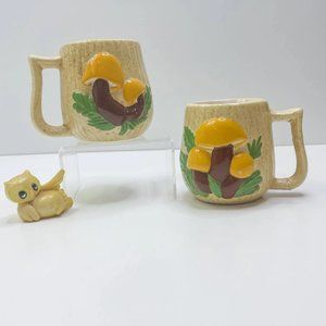 ARNELS 3-D Mushroom Coffee Mugs MCM Decor set of 2